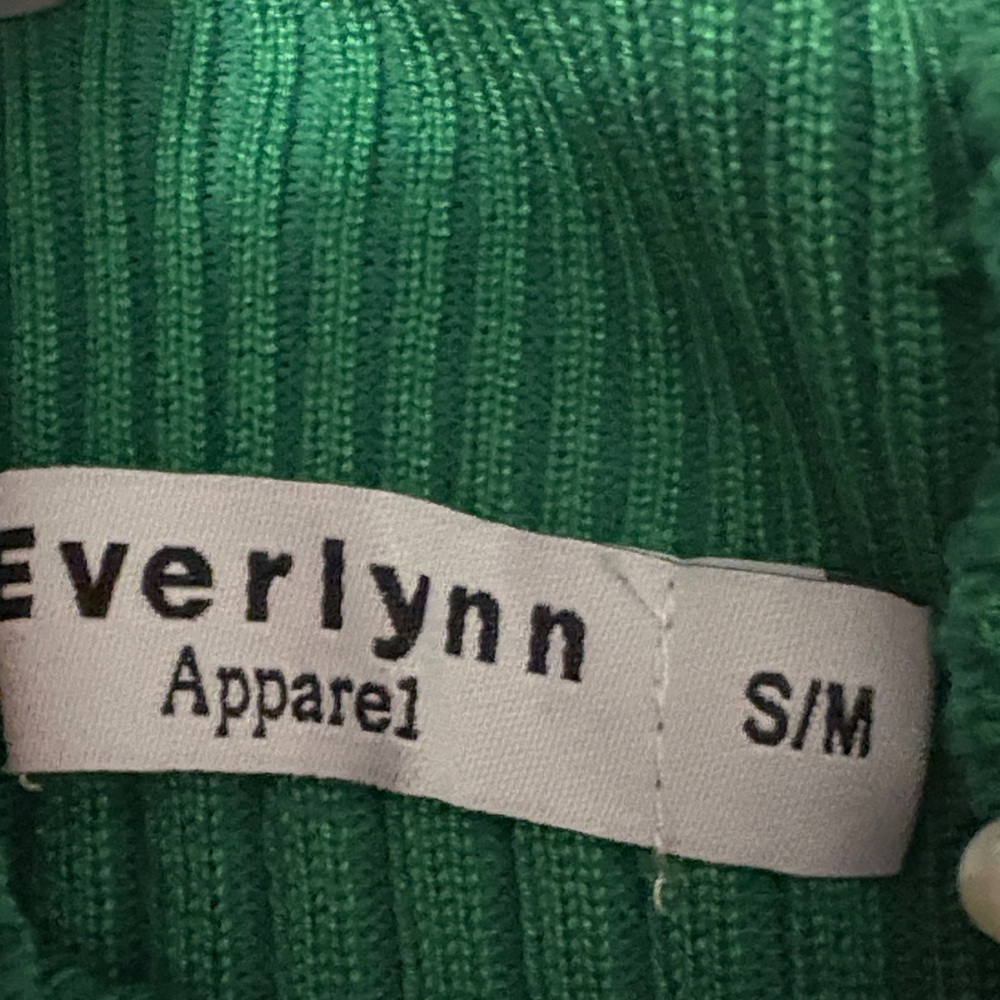 Everly Green Ribbed Knit Top - Picture 2 of 3